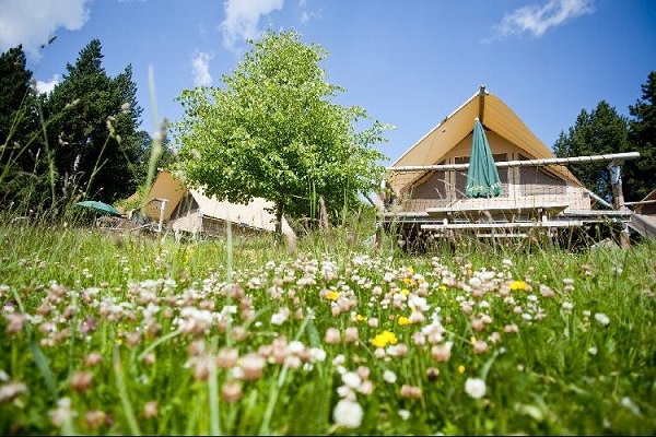 /campings/francia/languedoc-rosellon/pirineos-orientales/Huttopia Fond-Romeu/camping-huttopia-font-romeu-1483070819-xl.jpg
